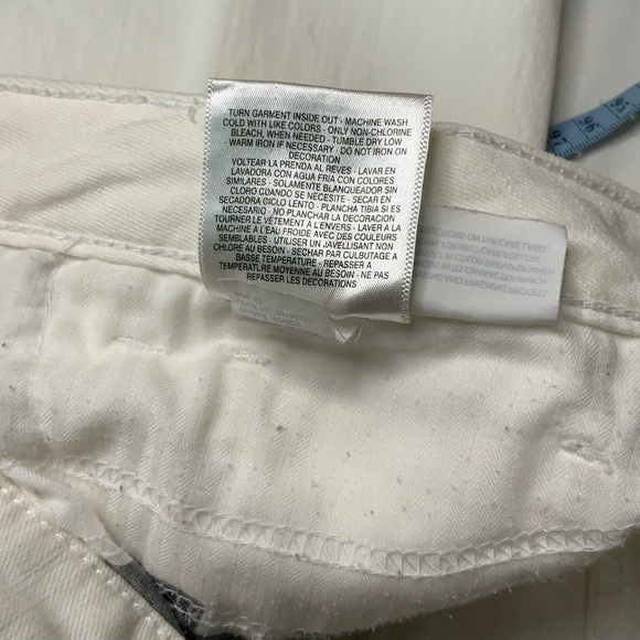 White Jeans Jones New York with details pockets 🥰 - Picture 14 of 15